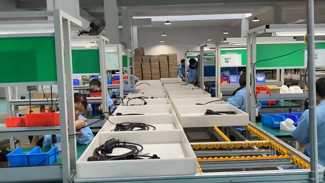 Chengdu Sixpence Technology Co.,Ltd. productielijn van de fabrikant